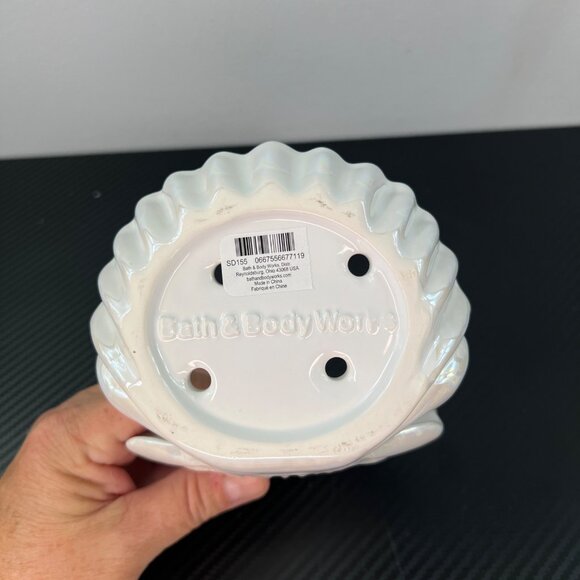 NEW Bath & Body Works Clam Shell Soap Holder Iridescent Seashell - Picture 5 of 7